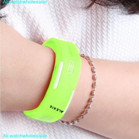 DW447G Rectangular Green Watchcase LED Silicone Green Band Unisex Digital Watch
