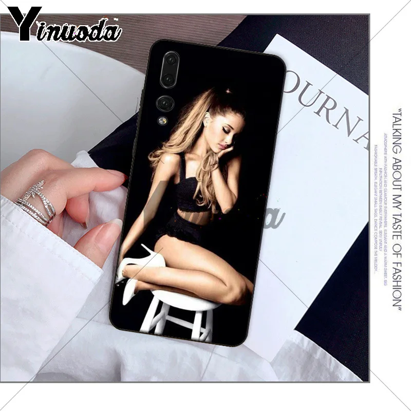 Cat Ar Ariana Grande
