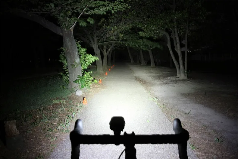 Best Cycling Front LED Lights Lamp Headlights Waterproof USB Rechargeable Battery Bicycle Accessories CATEYE 1700 Lumen Bicycle Light 7 Best Cycling Front LED Lights Lamp Headlights Waterproof USB Rechargeable Battery Bicycle Accessories CATEYE 1700 Lumen Bicycle Light 7
