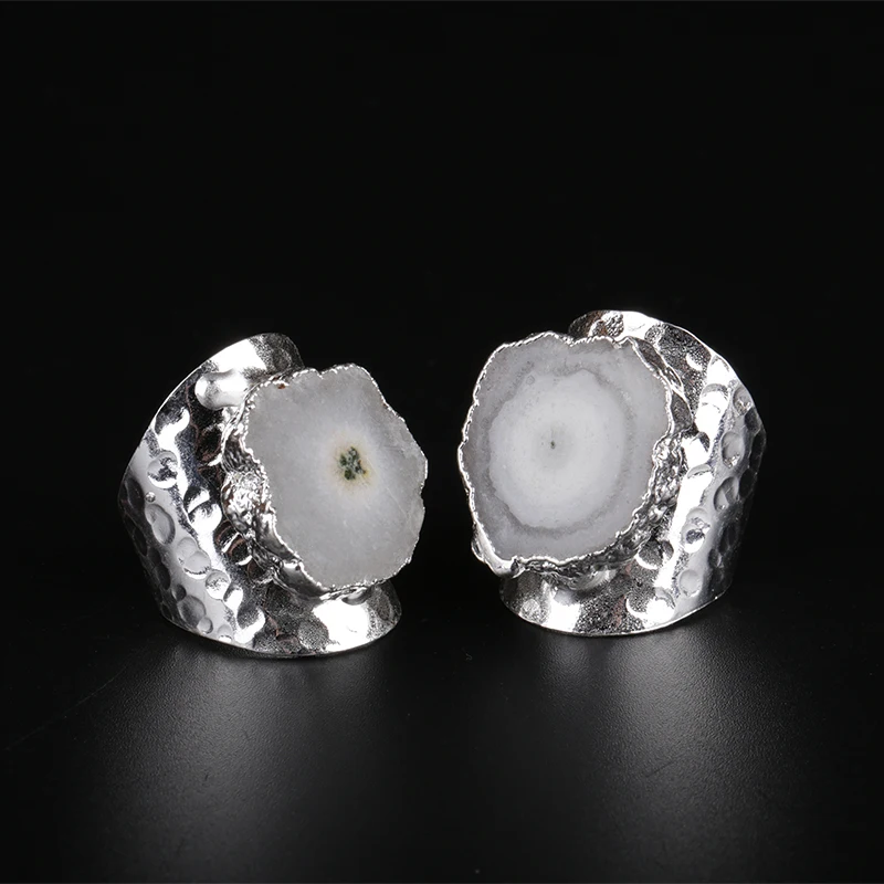 Большой Полированный Белый Серый геодный Кристалл срез камня бисера Шарм открытая серебряная металлическая обертка забитое кольцо с изменяющимся размером манжета для женщины мужчины