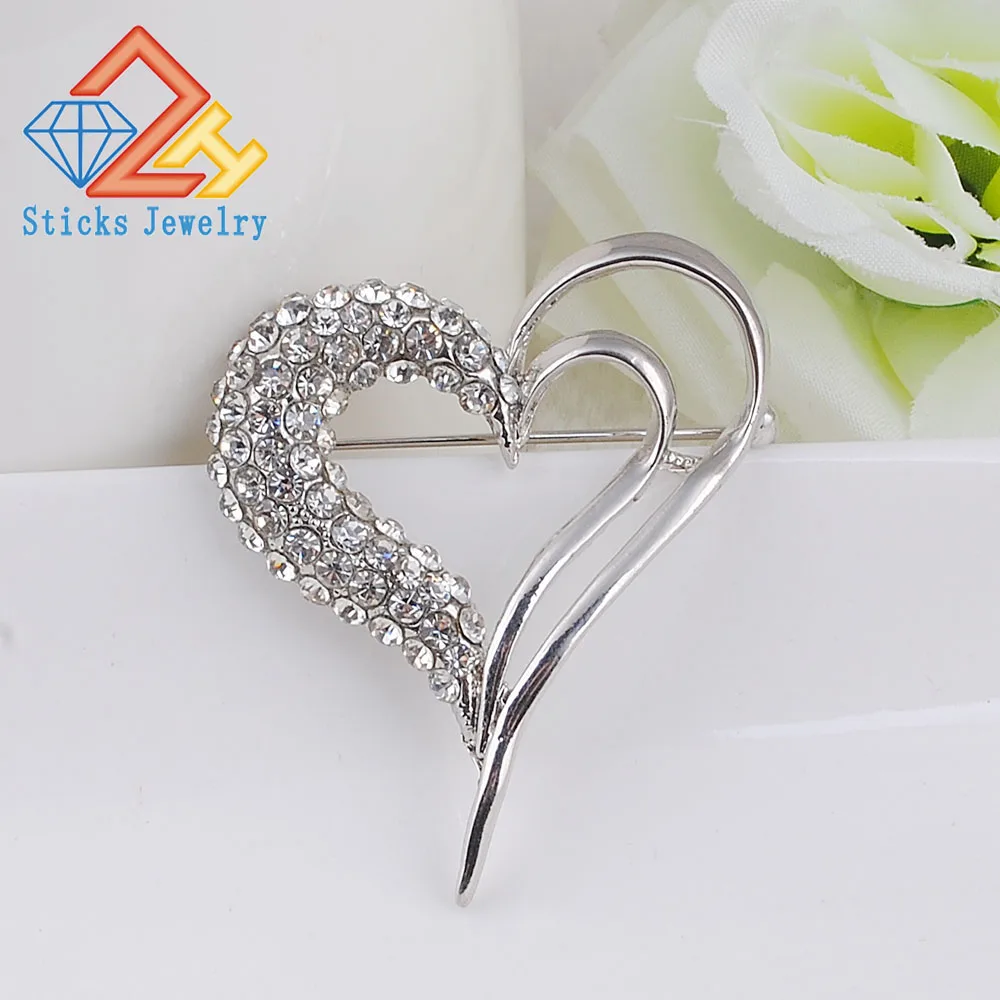 

Korea New Woman brooch elegant shiny Rhinestones Heart Shape brooches Girls Corsage Crystal Brooch Pins