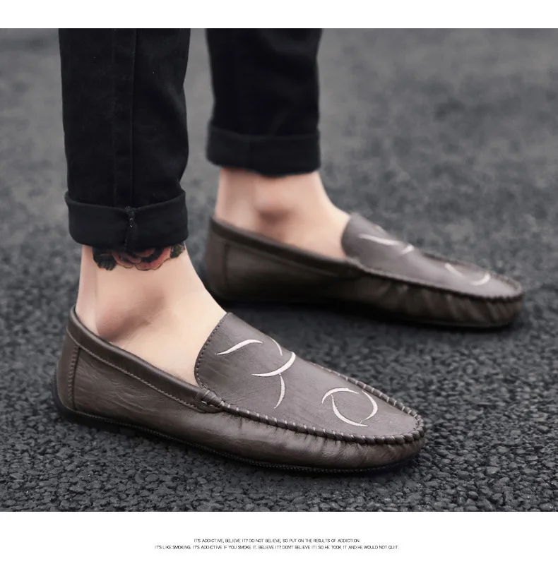 AlexBu для мужчин s кожаная обувь для мужские туфли на плоской подошве Лоферы женщин высокое качество слипоны модные мокасины, обувь для вождения бренд