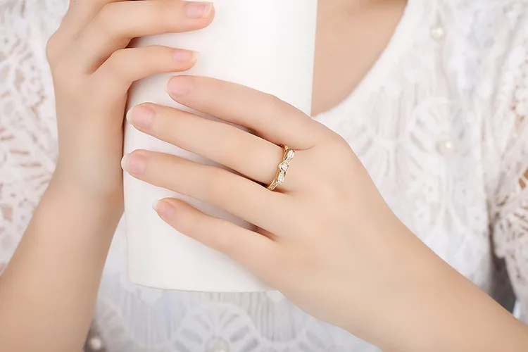 Подлинные 925 пробы серебряные кольца на палец с бантом, прозрачный кубический циркон, женские кольца с бантом, Дубай, свадебные ювелирные изделия WEU7104