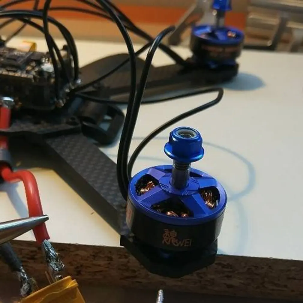 

4pcs DYS WEI 2207 2600KV 3-4S Lightweight Brushless Motor for RC Drone FPV Racing Quadcopter Glider Plane Spare Parts