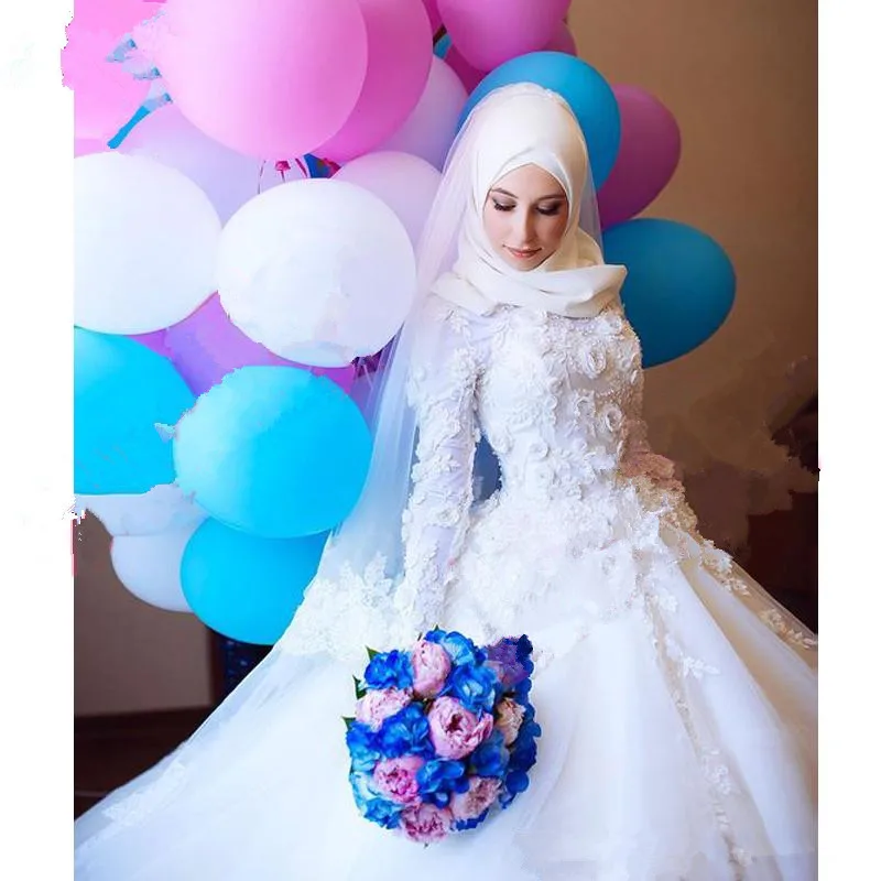 white-sweep-train-saudi-arabia-wedding-dresses-long-sleeve-elegant-charming-bridal-dress-vestido-de-noiva-princesa-luxo-muslim-hijab-gowns (1)_