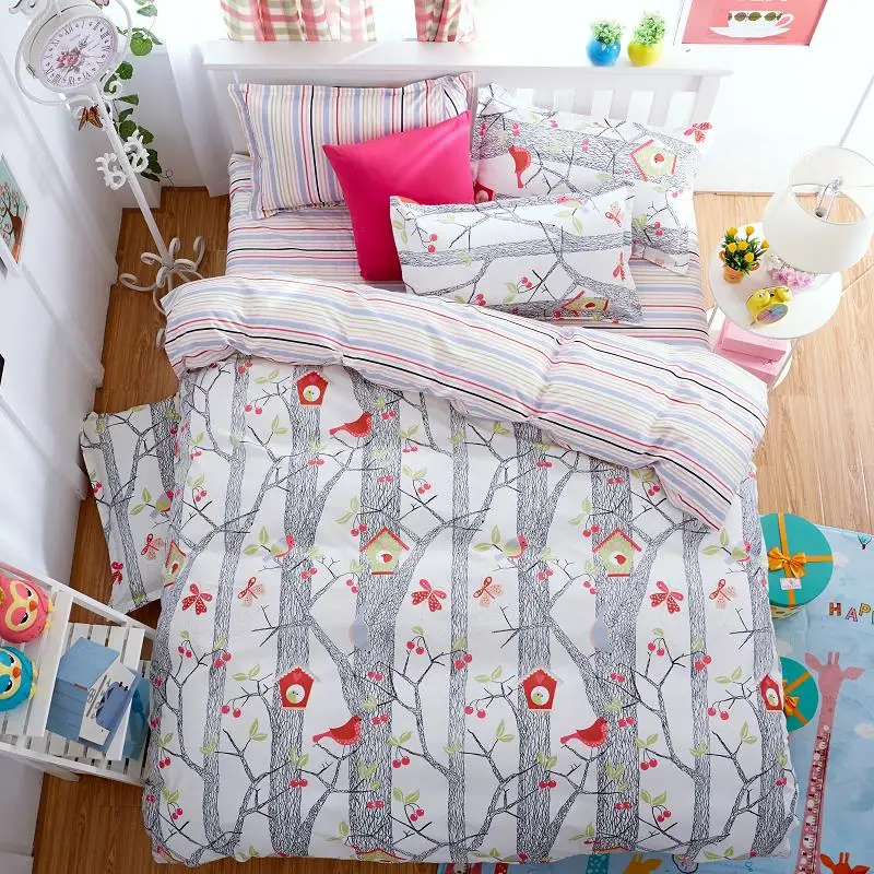 

100% high quality 2017 New Bedding Set Polyeter Bed Sheets Lovely Dog Duvet Cover Flat Bedspread Sets Home Textile