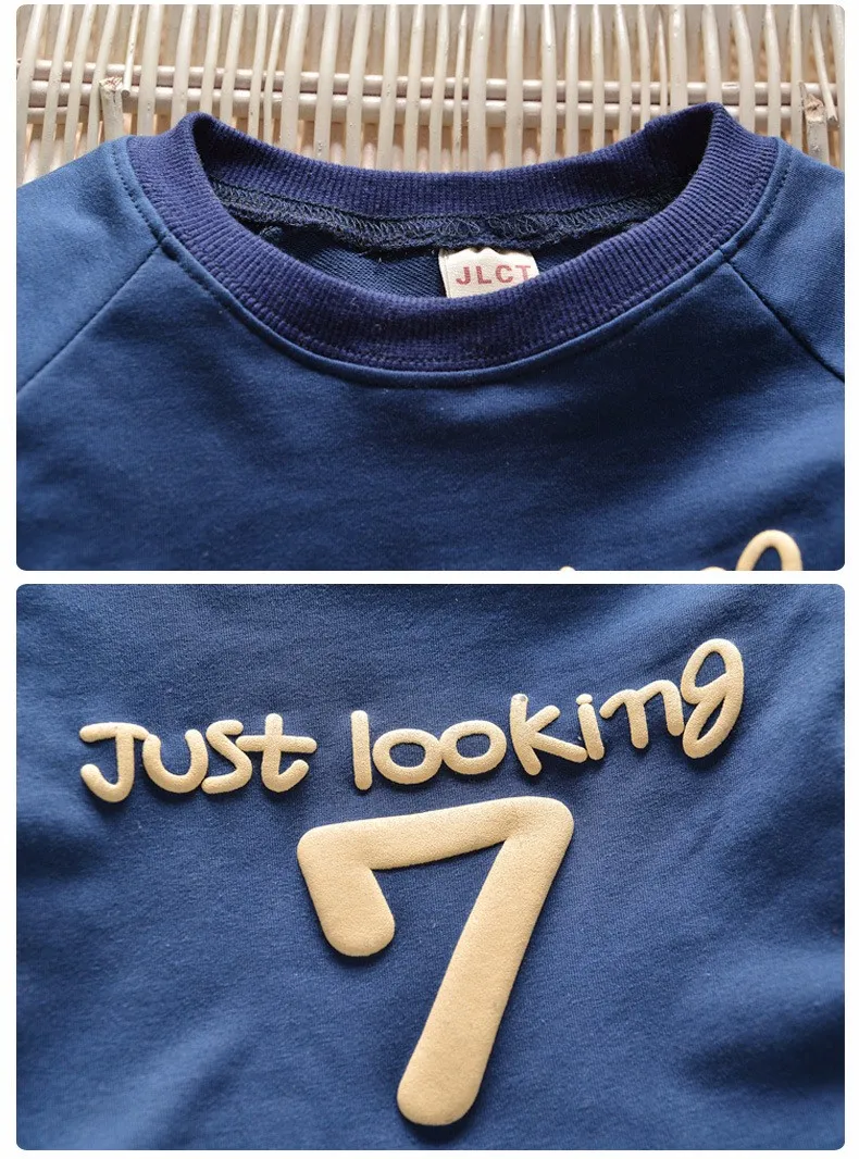 3296097892_1955967899