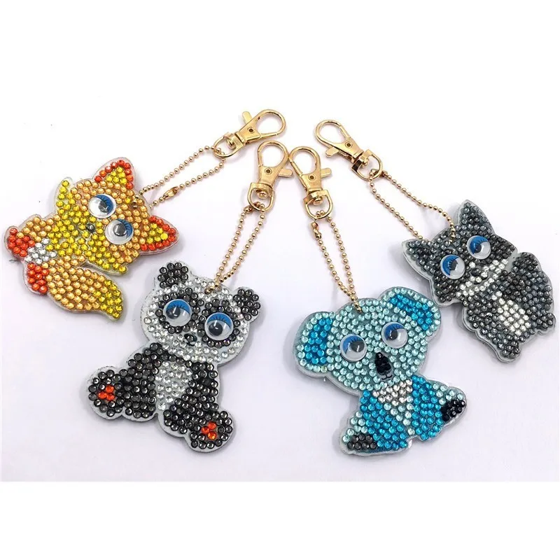 5D Diamond Art Keychain Kits | Diabroidery™