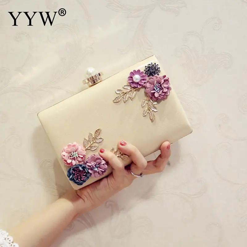 

YYW PU Leather Clutch Bags For 2018 Fashion Flower Clutches Evening Bags Party Female Embossing Messenger Bag With Chain White