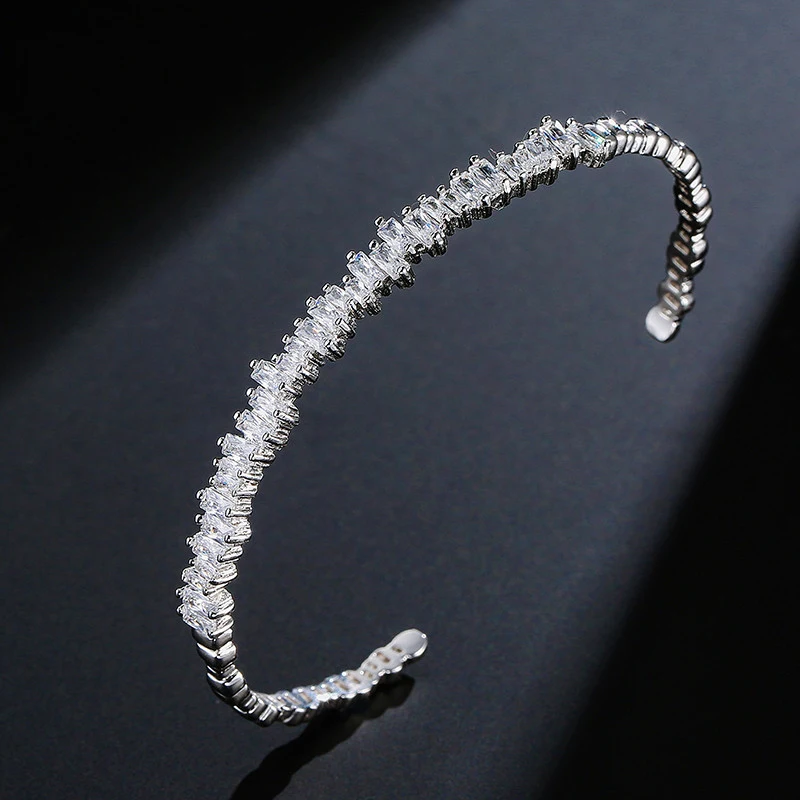 

2020 new trendy gold silver color princess bracelet bangle for women open anniversary gift jewelry wholesale moonso S5212