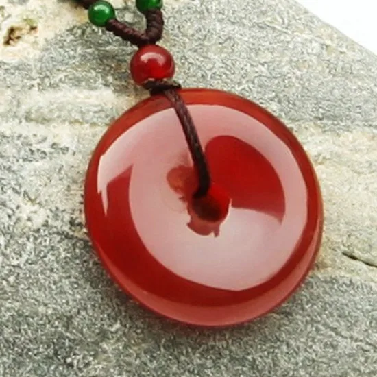 Red Agate Gemstone Happy Lucky Peace Buckle Circle Donut Amulet Pendant 
