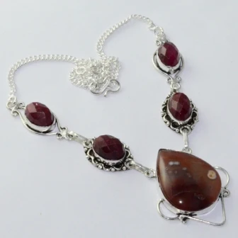 

Ожерелье Agates & Rubys с серебряным наложением поверх меди, 48 см, N1929