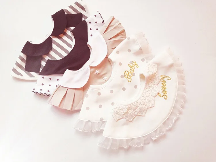 

Japanese baby 360 round bib baby cotton princess lace saliva towel saliva collar 0-1-2 years old