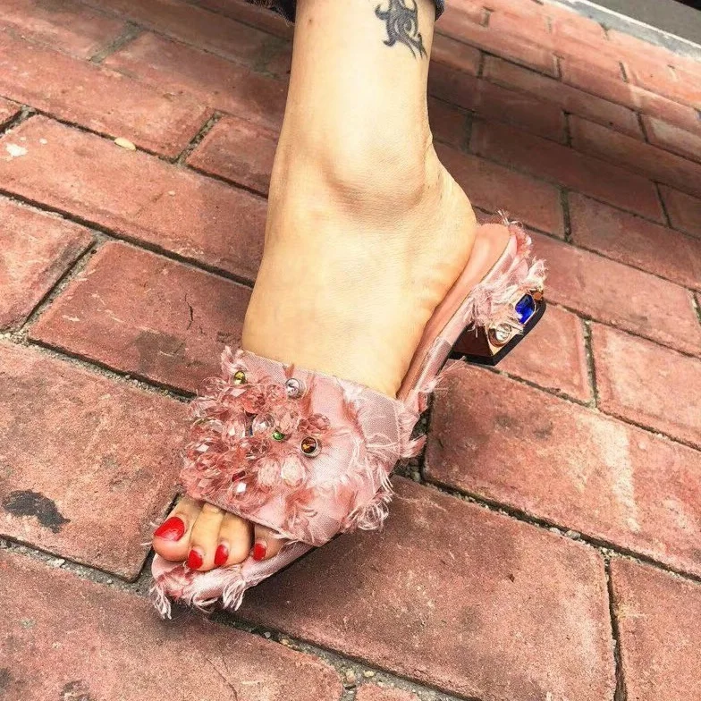 

Newest Brand Design Summer Sippers Women Pink Shoes Crystal Decor Peep Toe Med Heels Sandals Women Fringe Chausson Femme J041