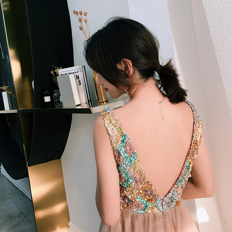 wei yin 2019 New Formal Evening Dresses Long Women Elegant Khaki V neck Sleeveless Empire Evening Dresses Robe De Soiree WY1715 wei yin 2019 New Formal Evening Dresses Long Women Elegant Khaki V neck Sleeveless Empire Evening Dresses Robe De Soiree WY1715