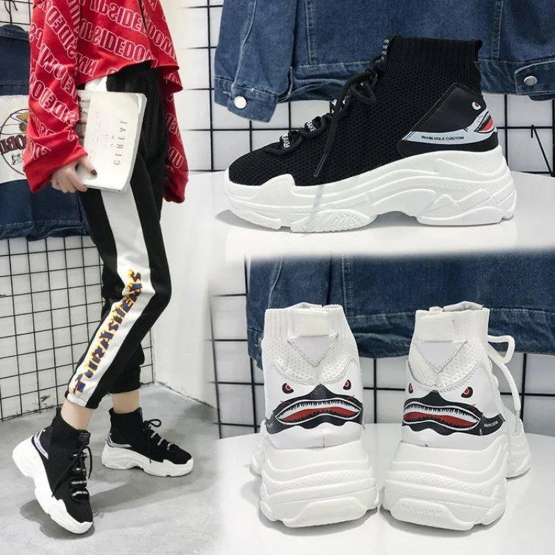 

Old shoes female Korean version 2019 new autumn high to help thick bottom casual increase ins super fire socks sports shoes