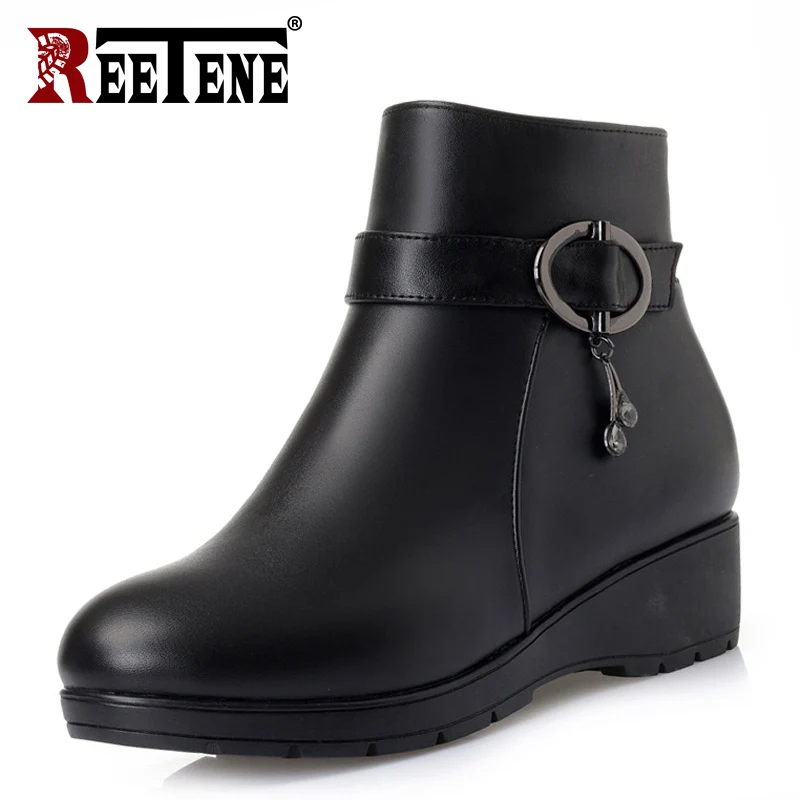 

REETENE 2019 Genuine Leather Women Boots Women Winter Boots Warm With Fur Women Snow Boots Comfortable Zip Low Heel Women Boots