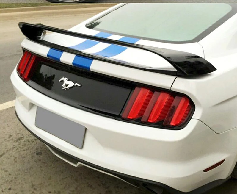 Спойлер для Ford Mustang- Mustang спойлер GT SCK светодиодный свет ABS Материал заднее крыло автомобиля праймер цвет задний спойлер