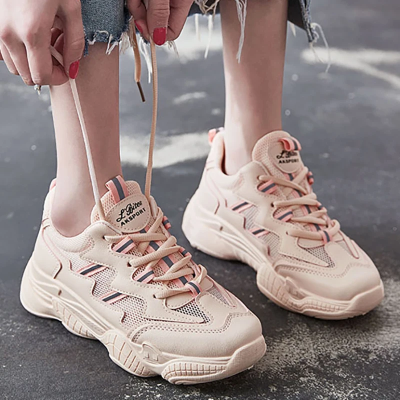 

2019 Tennis Shoes for Women Breathable Mesh Soft Thick Bottom White Sneakers Fitness Sports Trainers Tenis Feminino Basket Femme