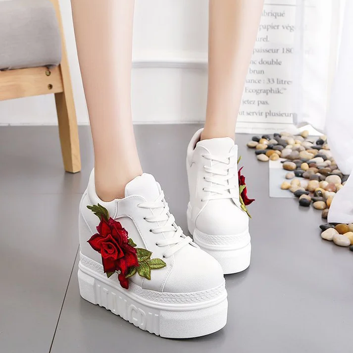 Женские Сникеры на платформе на плоской подошве; парусиновая обувь с цветами; обувь на платформе; Женская Повседневная дышащая обувь; женская обувь на танкетке - Цвет: Flowers White