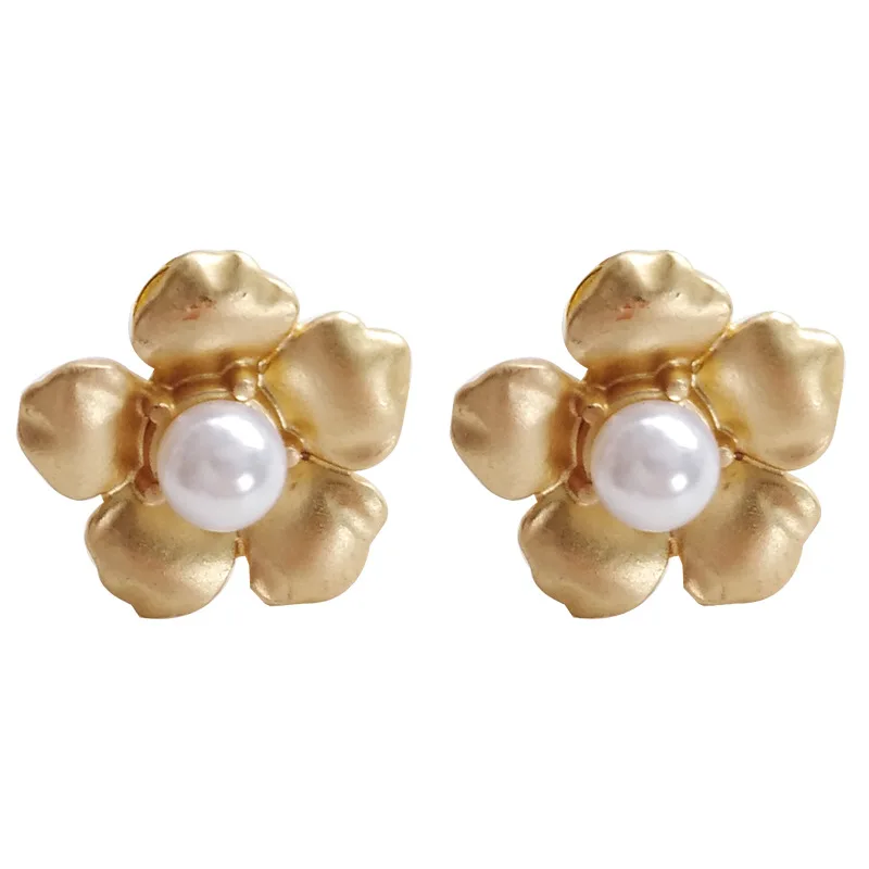 

Small Gold Color 3 d Sunflower Imitation Pearls Clip On Earrings Non Pierced for Women Girls No Ears Hole Earriings