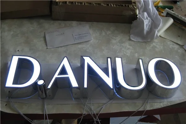 frontlit acrylic letters (92)
