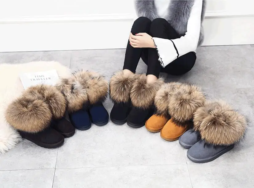 

Leather snow boots, women's new short style winter velvet thickened flat bottomed anti skid, short tube, women's boots.