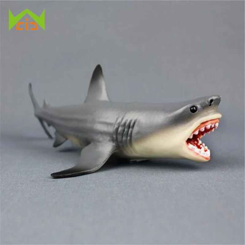 

WCIC Plastic Animal Shark Novelty Gift for Kids Toy Terrariums Animal Miniature Ocean Realistic Wildlife Figure Imitation Shark