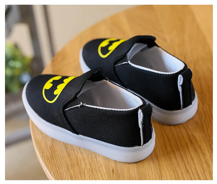 kids led shoes (89)