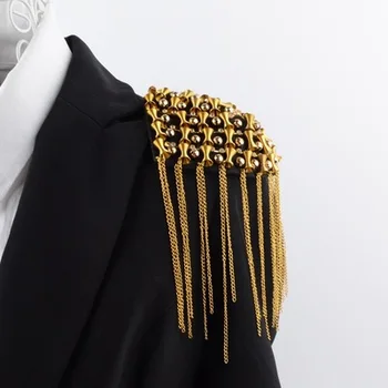 

Punk Badges Retro Suit Badges Men Women Shoulder Epaulettes Metal Chains Beaded Male Performance Accessory