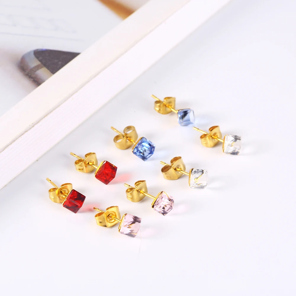 

OUFEI Stainless steel Jewelry Woman Vogue 2019 Stud Earrings for Women Jewelry Accessories Crystal Earrings Wholesale lots bulk