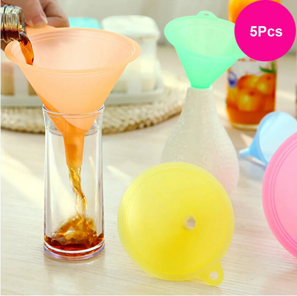 

5 PCS Colorful Plastic Funnel Small Medium Large Variety Liquid Oil Kitchen Set Mini Trumpet Portable Funnel Kichen Accessories