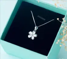 Actual. 925 Sterling Silver White Enamel Daisy Flower Plumeria Hawaii Necklace Pendant With CZ Zirconia Field chain 18″ gtlx608