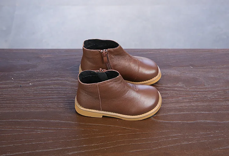 Осенняя детская обувь г. новые модные корейские Нескользящие школьные ботинки для мальчиков из натуральной кожи на плоской подошве супер идеальные Ботинки Martin