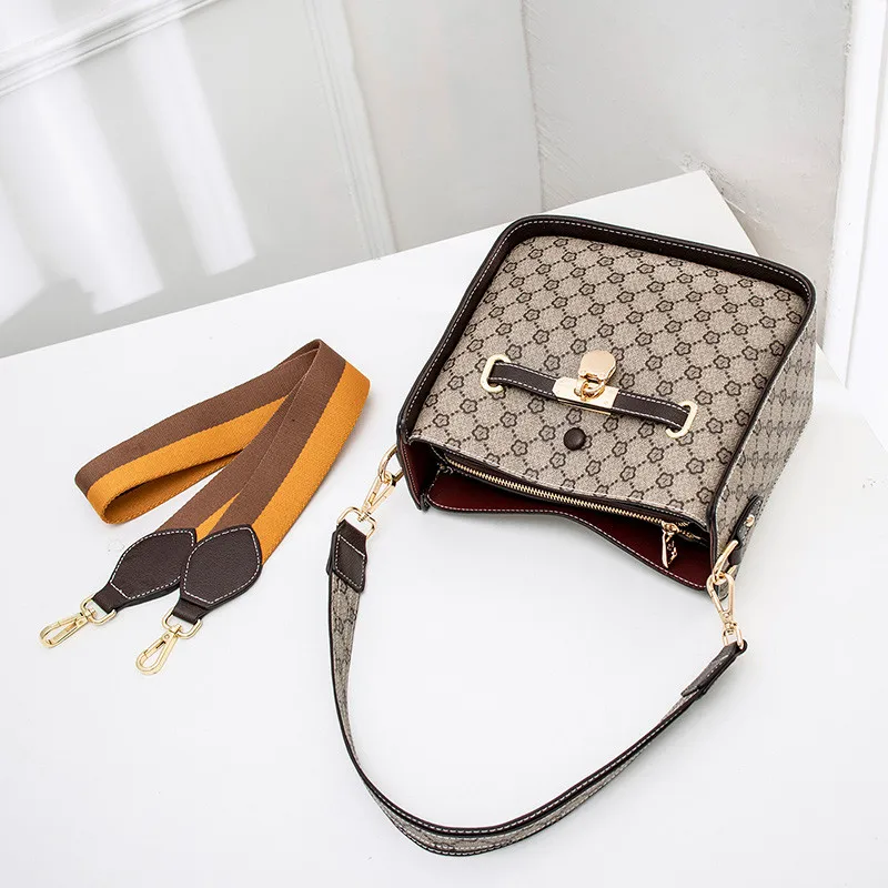

LANKOU Fashion Single Shoulder Bags for Women 2 trap Ladies Bucket Bags Famous Designer Handbags High-capacity Travel Totes Bags