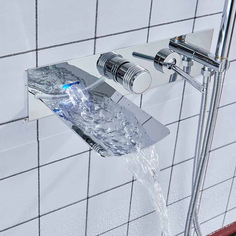 Quyanre Led Водопад кран для ванны, душа Светодиодные изменения настенный душ для ванной смеситель с одной ручкой ручной смеситель для душа