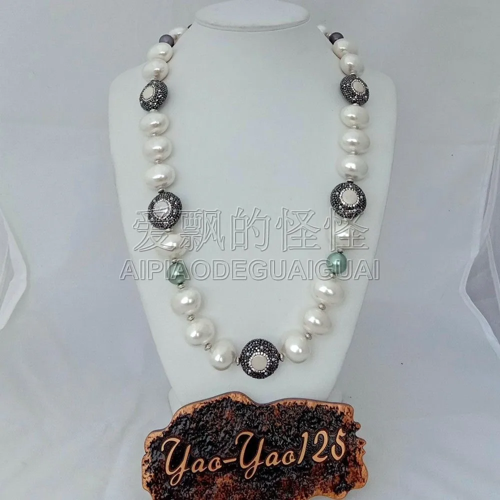 

Women's 29'' Sea Shell Pearl Pearl Coin CZ Pave Connector Necklace