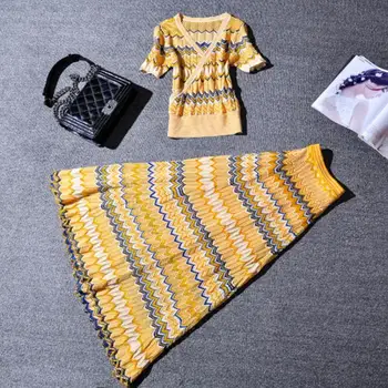 

2020 suumer fashion Women 2 Piece Sets Hollow Out Striped Knittted tops+ Elegant pleated Skirt