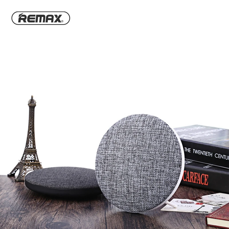 

Remax Desktop Fiber Bluetooth Speaker Elegant Linen Cloth Speaker 3.5Wx2 Stereo HiFi 1800mAh Speaker for Laptop/mobilephone