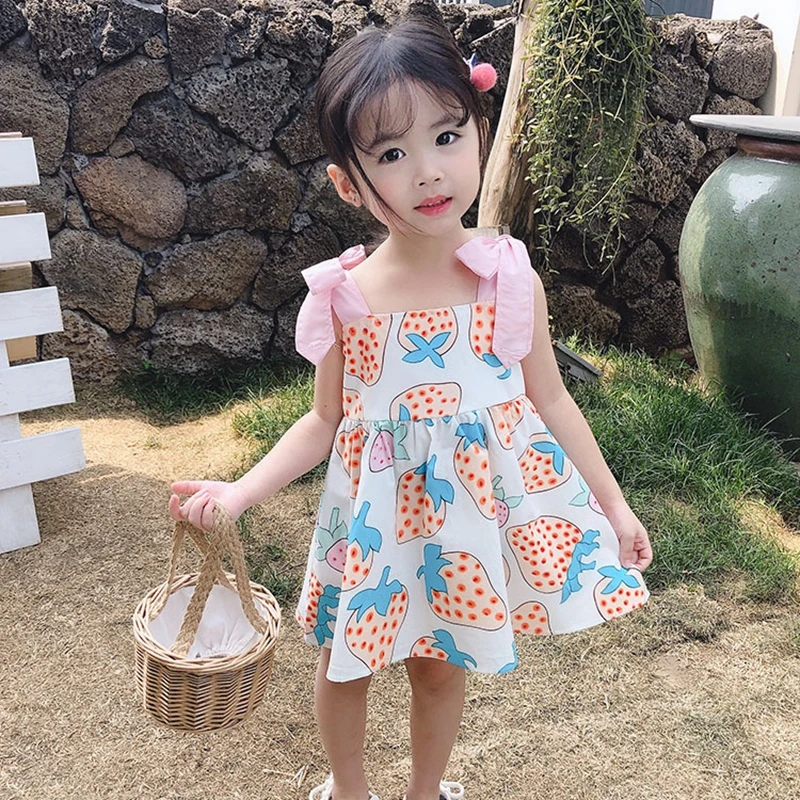 

2019 Summer Baby Girls Strawberry Print Bow Spaghetti Strap Beach Dress Princess Party Kids Tutu Dresses vestidos