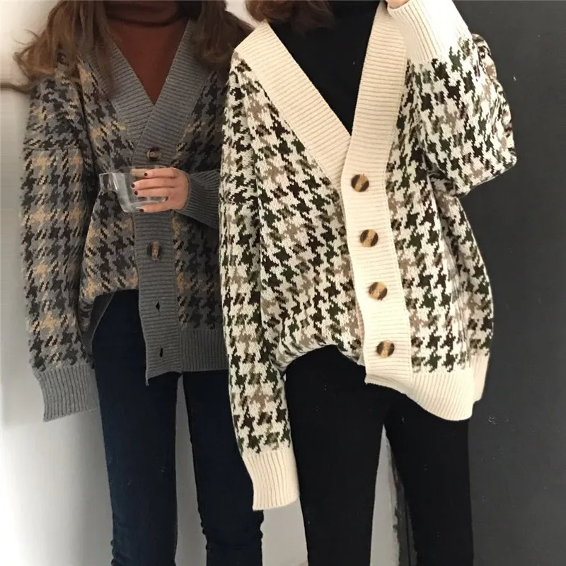 

New autumn Plaid cardigan, women's medium and long loose and lazy style knitted jacket, Korean version knitted sweater