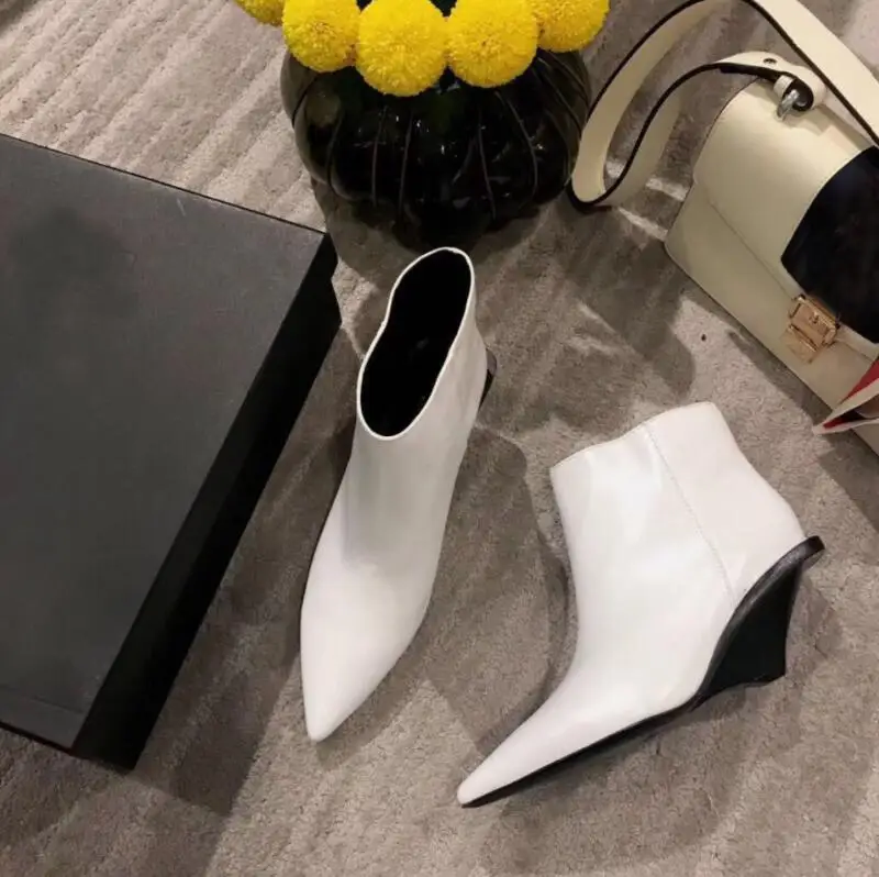 

JUNBIE New Genuine Leather Slip On HIgh Heel Boots Sexy Pointed Toe Motorcycle Boots Winter Boots Shoes Women