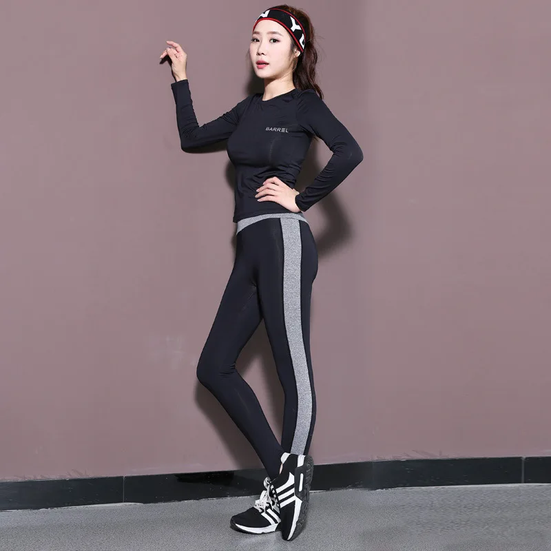 

The new sports leisure pants suit Lycra fitness suit female quick dry and comfortable running female yoga clothes
