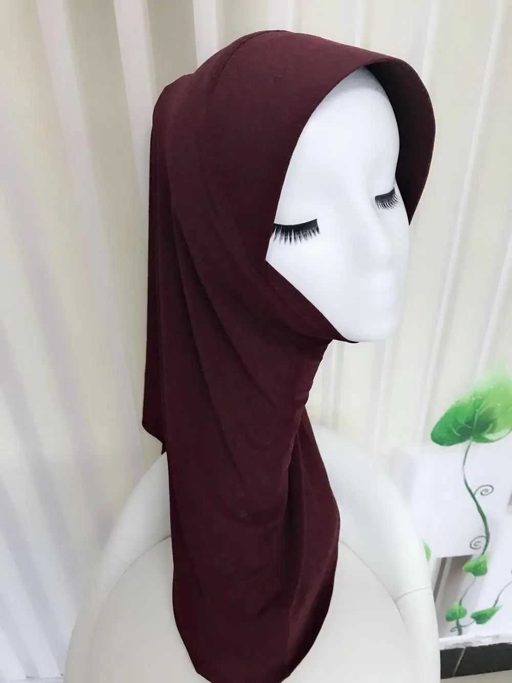 TJ75 новые удобные мусульманские хиджабы Шарф женская обувь высокого качества; женские шелковые шарфы showl(без Броши - Цвет: TJ75004