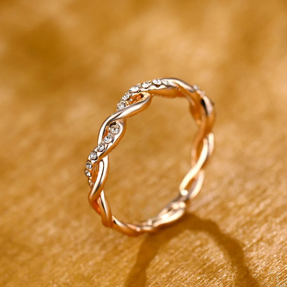 Rose Gold Color Twist Classical Cubic Zirconia Wedding Engagement Ring for Woman Girls Austrian Crystals Gift Rings Bague Femme