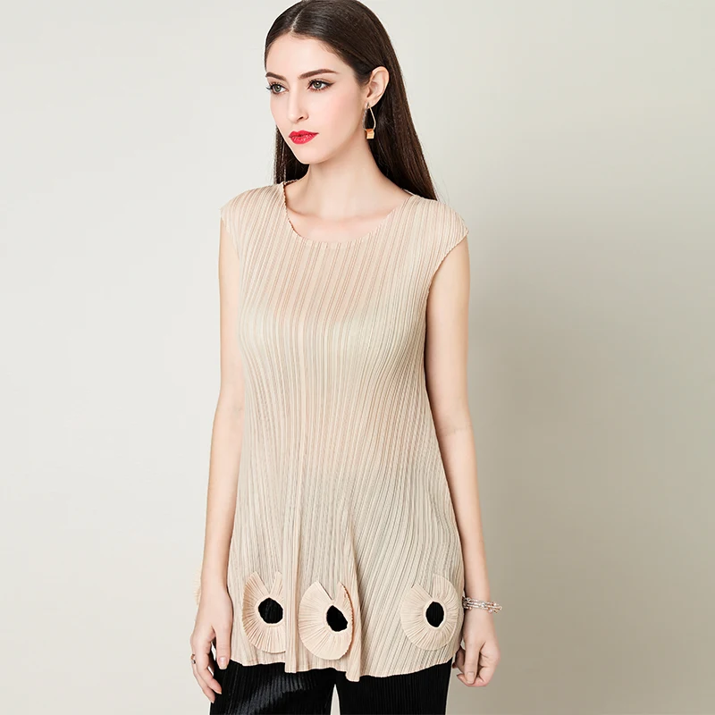 

P Y-171311 2018 Fold hollow sleeveless T-shirt women shirt 2018 women