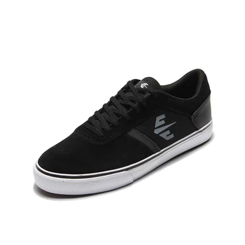 

New Arrival Jeankc Lace-up Comfortable Outdoor Skating Sports Shoes Skateboarding shoes Men and Women Skate Board Shoes