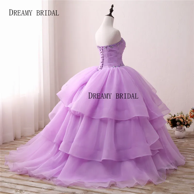 Dreamy Bridal Coral Quinceanera Dress Ball Gown Sweetheart Vestidos de 15 Anos Crystals Beaded Debutante Longo Tiered Organza
