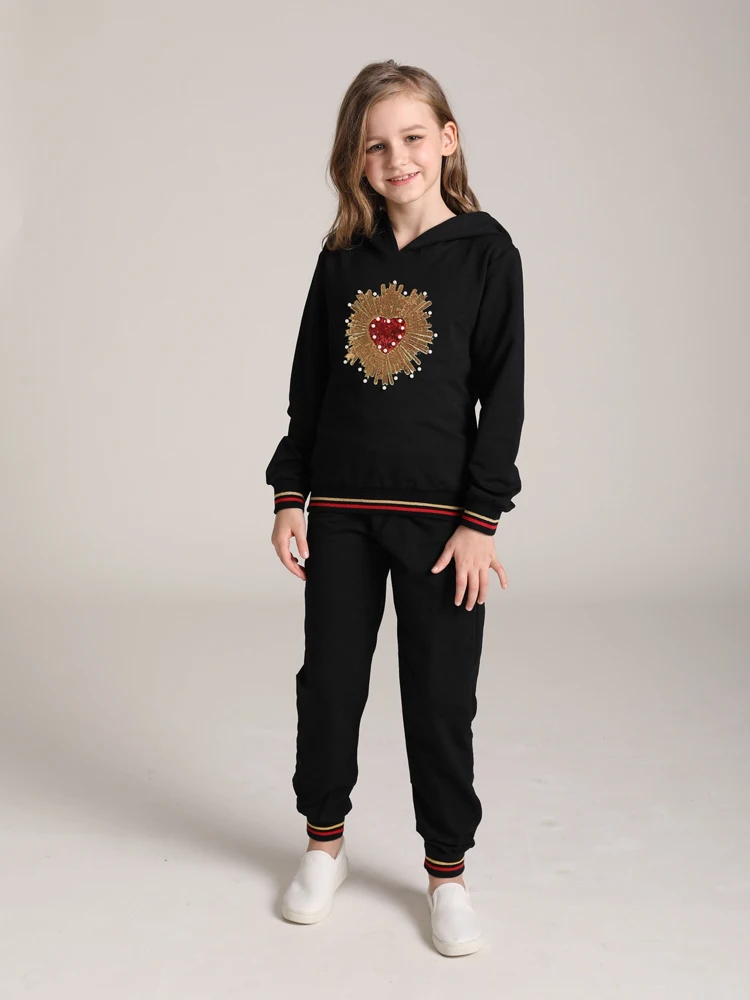 

Spring & Autumn Girls Sets Clothing Heart Pattern Hoodie + Pants Two Pieces Set For Kids Clothing Fashion Children Clothes