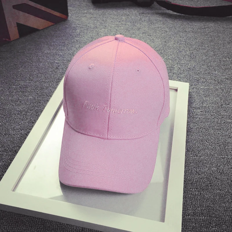 branded baseball caps (3)
